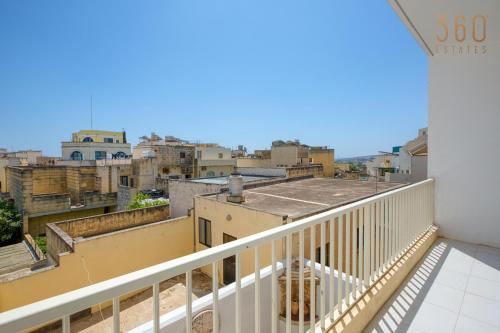Balkón nebo terasa v ubytování Authentic 3BR Island Stay with Gozo Soul by 360 Estates
