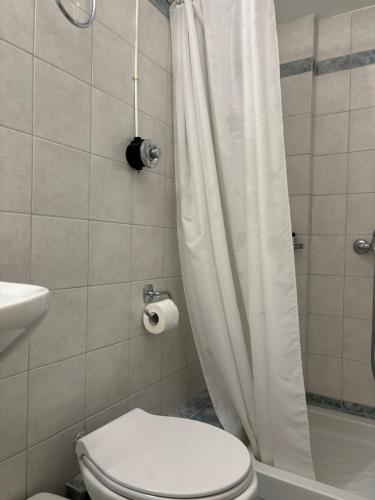 Ένα μπάνιο στο Abbey Resort