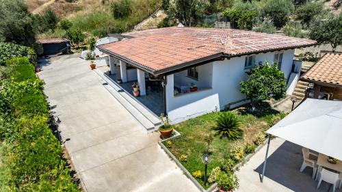 an aerial view of a house with a roof at Tenuta Severino in Santa Caterina Dello Ionio Marina