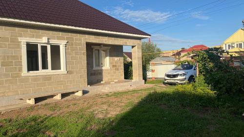 Hoone, kus puhkemaja asub