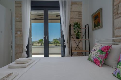 Φωτογραφία από το άλμπουμ του White Pearl Collection στα Φλογητά