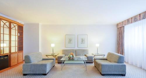 Χώρος καθιστικού στο The Q - Quadro City Hotel