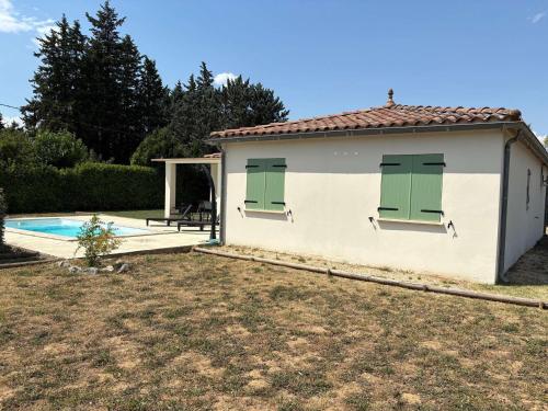 Villa 3 Chambres avec Piscine Privée, Clim, et Grand Terrain à Vallon-Pont-d'Arc - FR-1-382-52