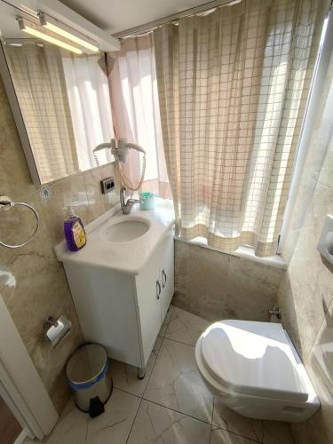 Koupelna v ubytování Hotel Antique
