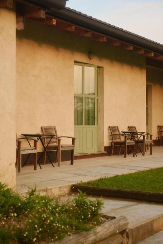 Το κτήριο όπου στεγάζεται  the country house