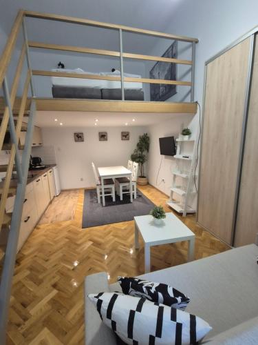 Silent Garncarska Apartment