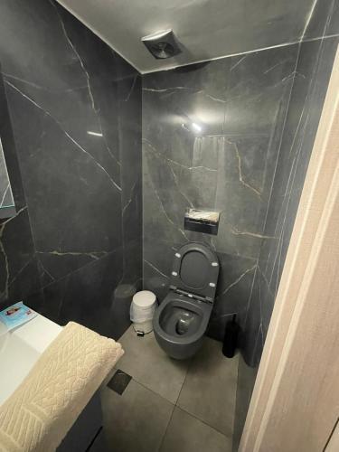 Gambar di galeri bagi Ntina's Room 2 di Nea Potidaea