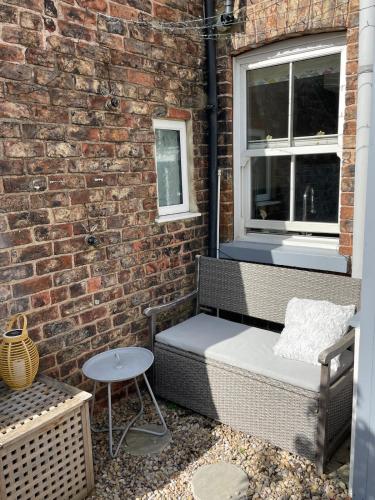 A lovely 2 bedded terrace house photo 7