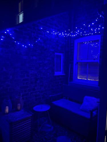 A lovely 2 bedded terrace house photo 24
