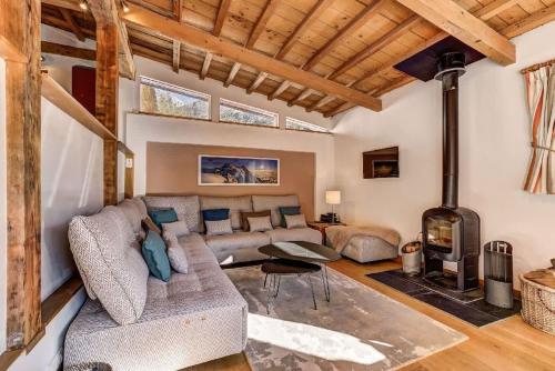 Chalet Alpins - Central Jacuzzi Parking