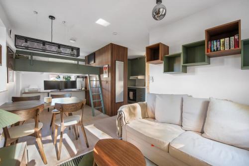 Kuchyň nebo kuchyňský kout v ubytování Ängby Gläntan