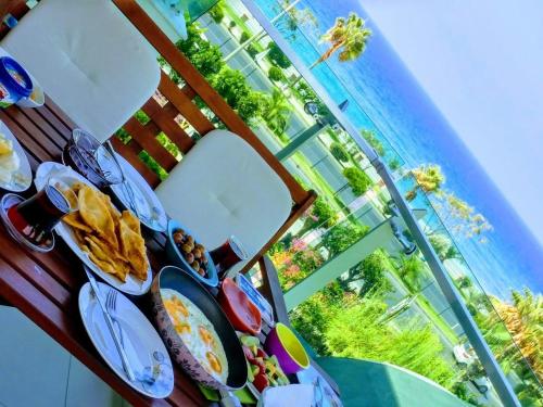 Moda Marine Luxury Homes