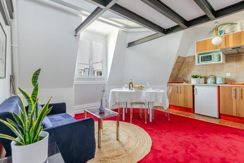 Duplex lumineux avec vue Tour Eiffel - Paris 7e