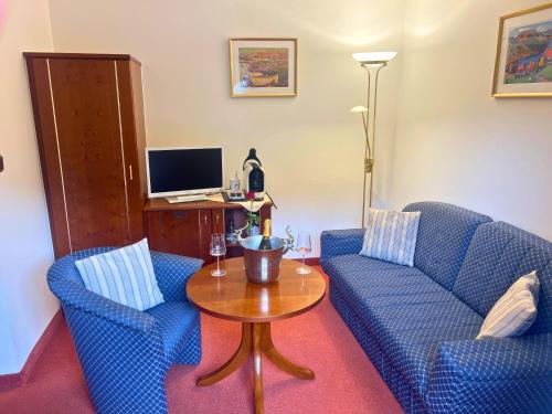 Μια τηλεόραση ή/και κέντρο ψυχαγωγίας στο Hotel Quellenhof