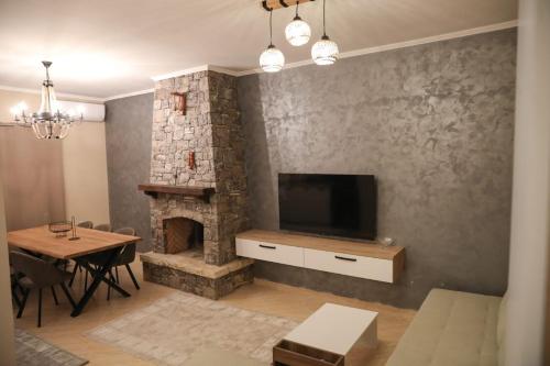 Burimi House