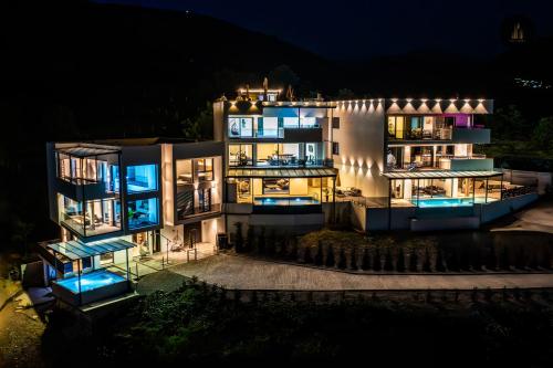 Villa Alpha Familiare