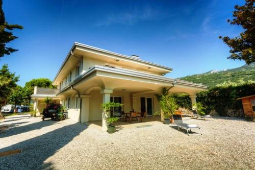 Fotografie z fotogalerie ubytování Holiday Apartments - Camping Al Porto v destinaci Nago-Torbole