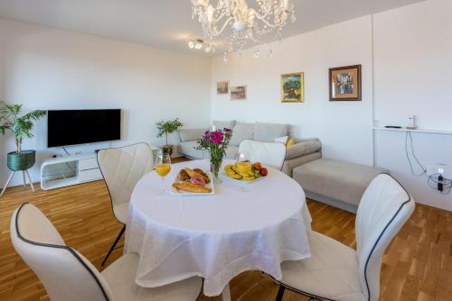 Nice app for 2 in center of Novi Vinodolski Gabi i Luka