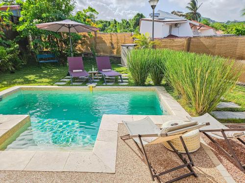 Villa Karmenの敷地内または近くにあるプール