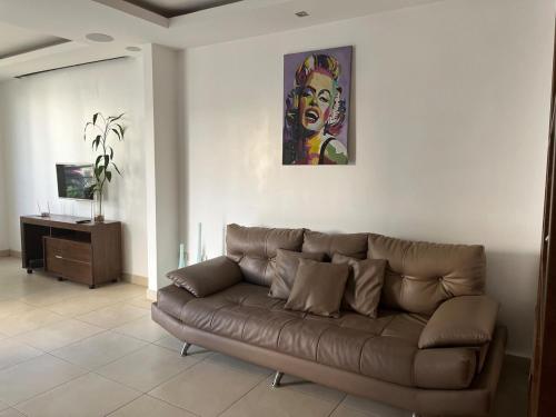 Gallery image of Elegante casa en Guayaquil con seguridad privada in San Guillermo