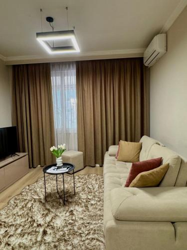 Imagen de la galería de City Rest Bllok, en Tirana