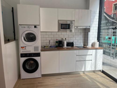 Bilbao ROOMS & KITCHEN Rekalde