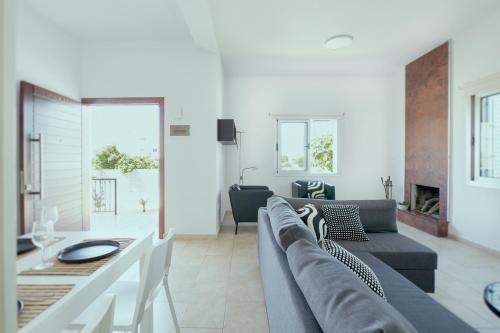 Citrus & Sun Luxury Home