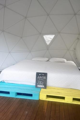 Katil atau katil-katil dalam bilik di Soulmate Glamping