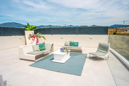Mediterranean Vanian Views Penthouse photo 27