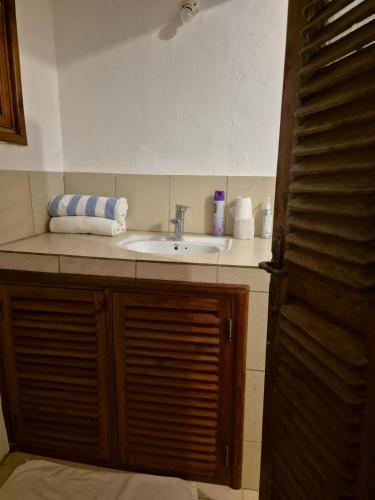 Gambar di galeri bagi Teresita Malindi di Malindi