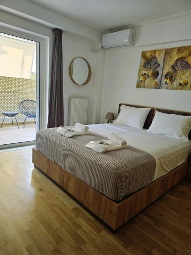Jenny's Dream Home II Athens Lux 2BR Apt, Hot Tub, CBD, Fast WIFI, Netflix