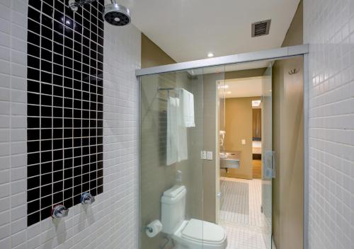 Rio Design Copacabana Hotelにあるバスルーム