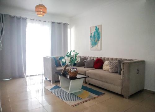 Salt Air & City Vibe Awaits! Just Minutes to Beach