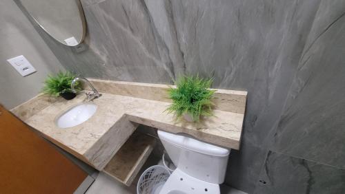 Bilik mandi di Residencial Hanna
