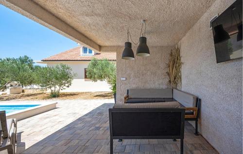 Awesome Home In Vodice