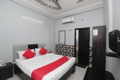 ガーズィヤーバードにあるHotel O Athithiのギャラリーの写真