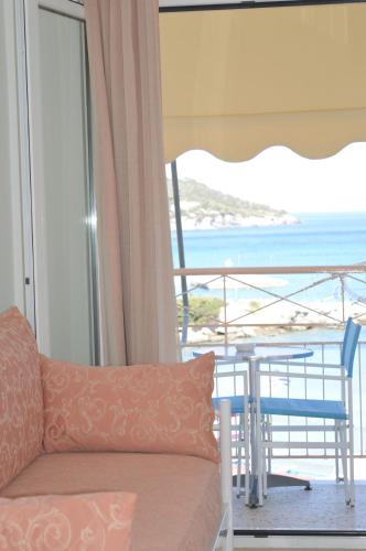 Gallery image of Acqua Marina - Άκουα Μαρίνα in Agia Marina Aegina