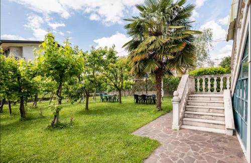 Zahrada ubytování Casa del Vigneto - NEW near VENICE - rooms+bathroom - INDEPENDENT