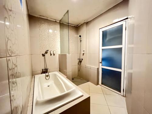 Photo de la galerie de l'établissement Green Valley Resort Bandungan, à Bandungan