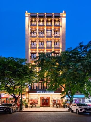 GRAND HOTEL du LAC Boutique Saigon — Property building
