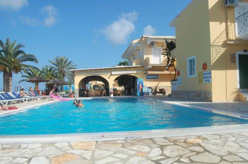 Imagen de la galería de Complex Lemon Grove, en Kavos