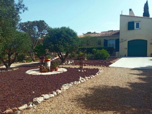 Gallery image of La Couloumine in Salses-le-Chateau