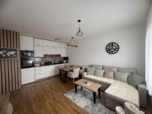 Η κουζίνα ή μικρή κουζίνα στο Apartman Traveller