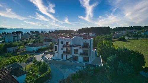 Sergo House