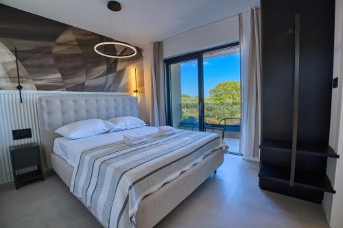 Sergo House