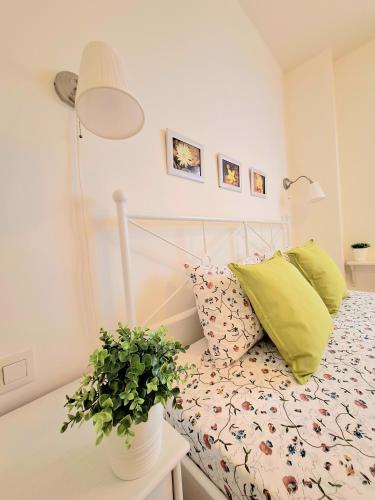 Ático fresco y luminoso con aparcamiento privado