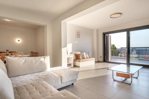 Χώρος καθιστικού στο Villa Etheria Luxe