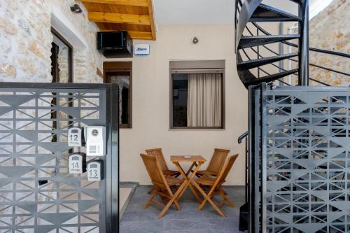 Фотография из галереи Anassa 14 Luxury One Bedroom Maisonette в Ираклионе