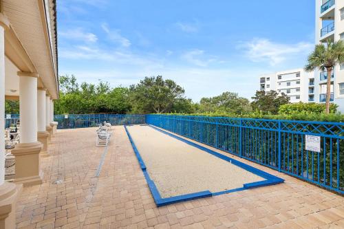 Πισίνα στο ή κοντά στο Oceanwalk 15-302