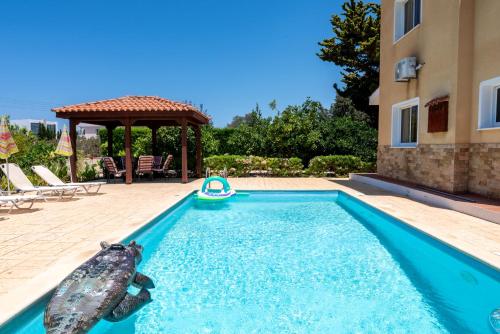 Villa Katerina, Private Pool, Garden & 3 Ensuite Bedrooms
